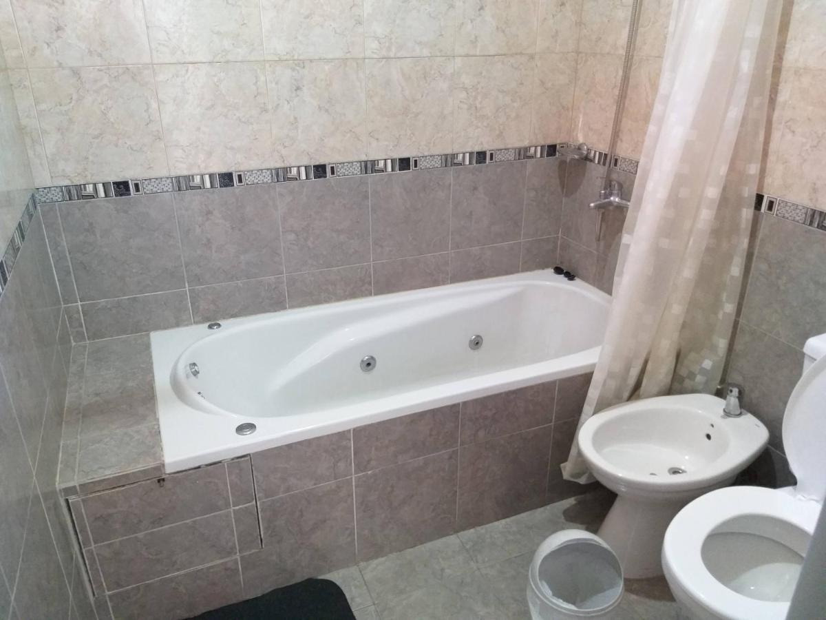 Casa Quinta En Tortuguitas 빌라 외부 사진